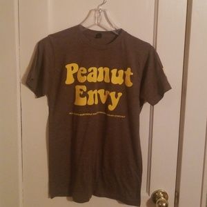 This is an awesome t-shirt!!